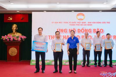 TUỔI TRẺ HỌC VIỆN CÁN BỘ THÀNH PHỐ HỒ CHÍ MINH ĐÓNG GÓP KINH PHÍ HỖ TRỢ ĐỒNG BÀO BỊ ẢNH HƯỞNG BỞI CƠN BÃO SỐ 10